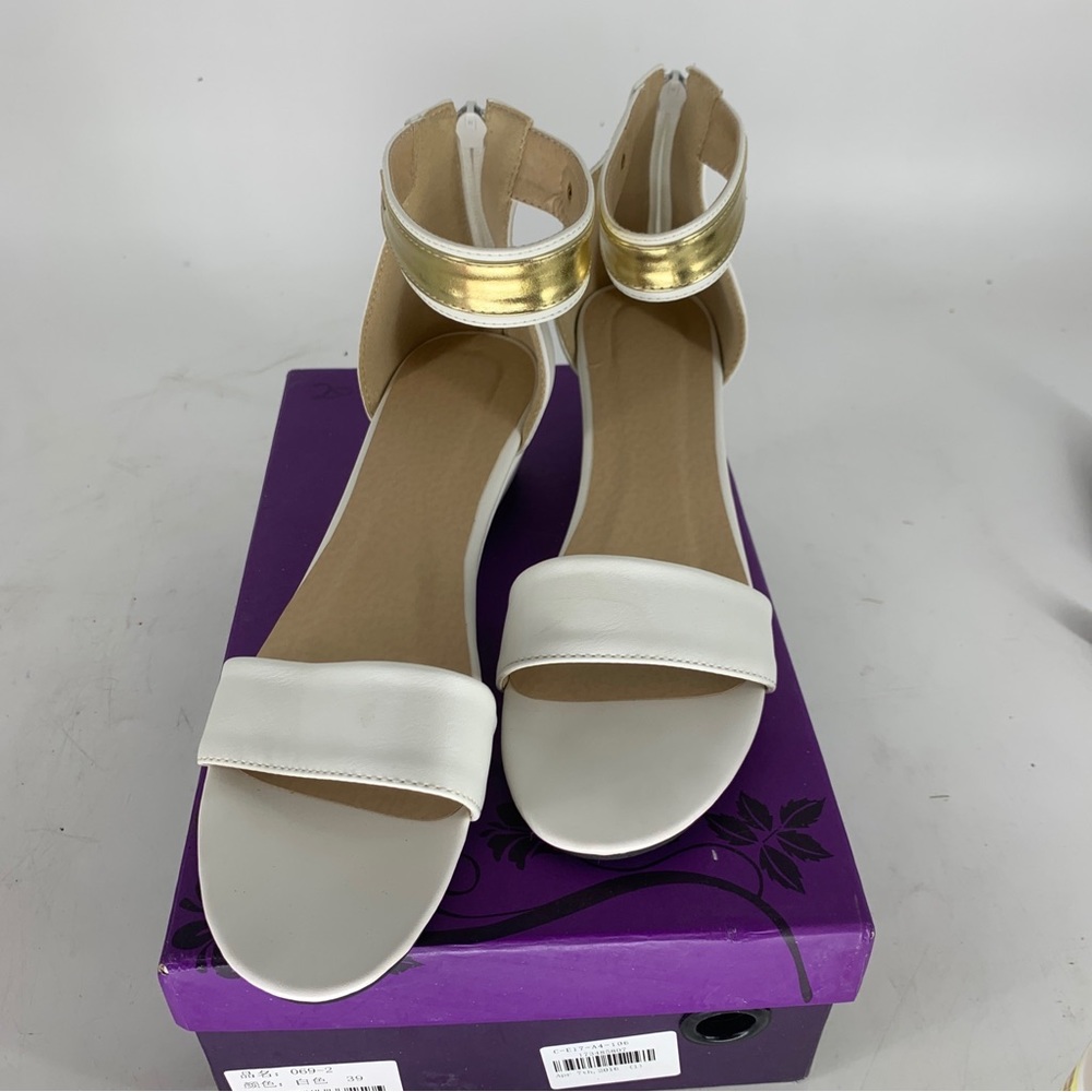 Low Wedge Ankle Strap Back Zip Sandals  7.5 USA Size 39 China White Gold New.